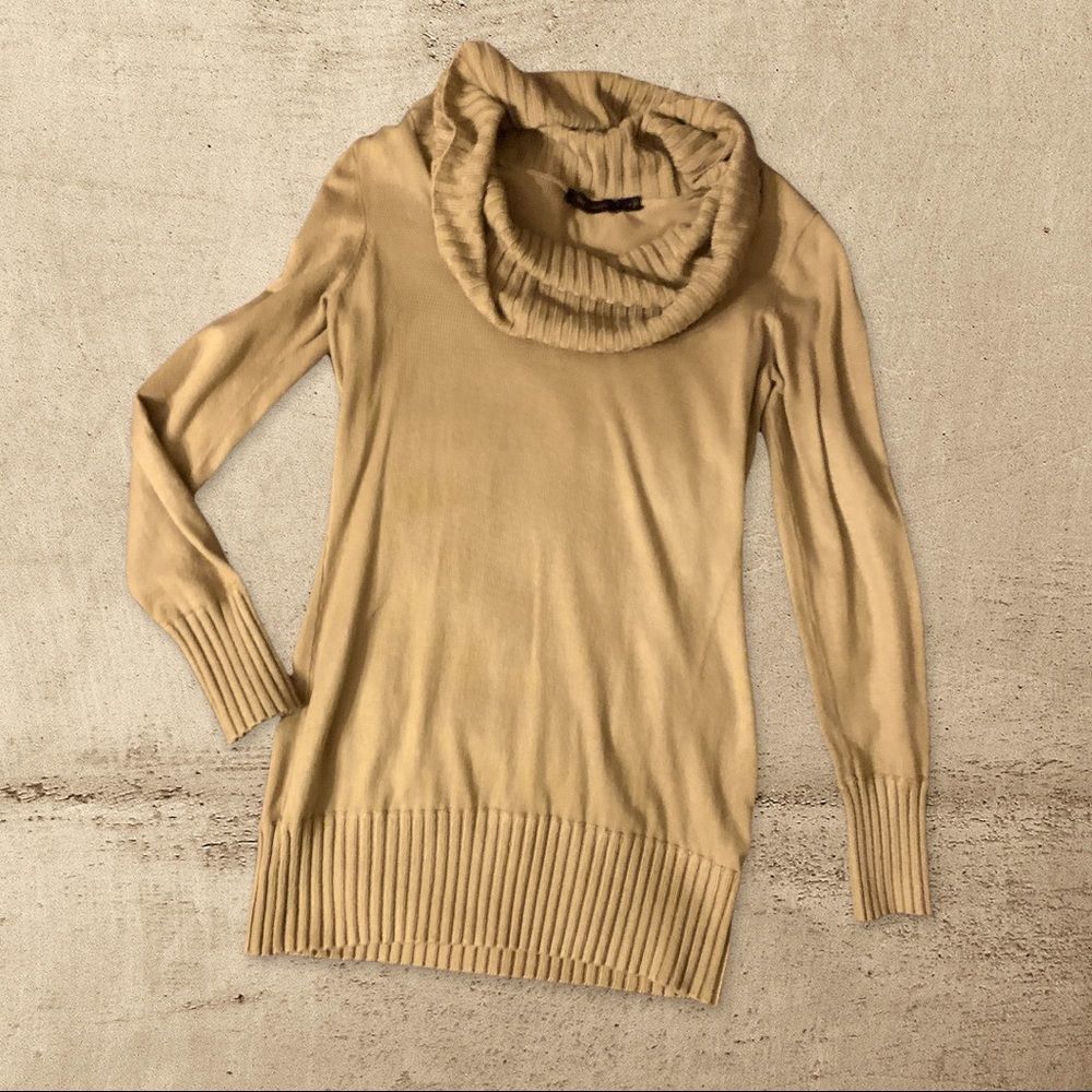 ⭐️The Limited Long Sweater⭐️